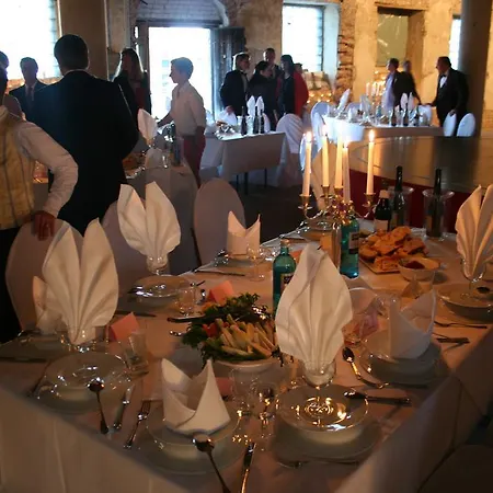 Апартаменты Gaestehaus Am Landgut Schonwalde-Glien