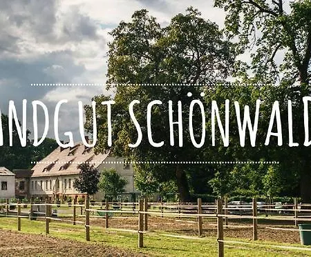 Gaestehaus Am Landgut Апартаменты Schonwalde-Glien