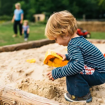 Gaestehaus Am Landgut Апартаменты *